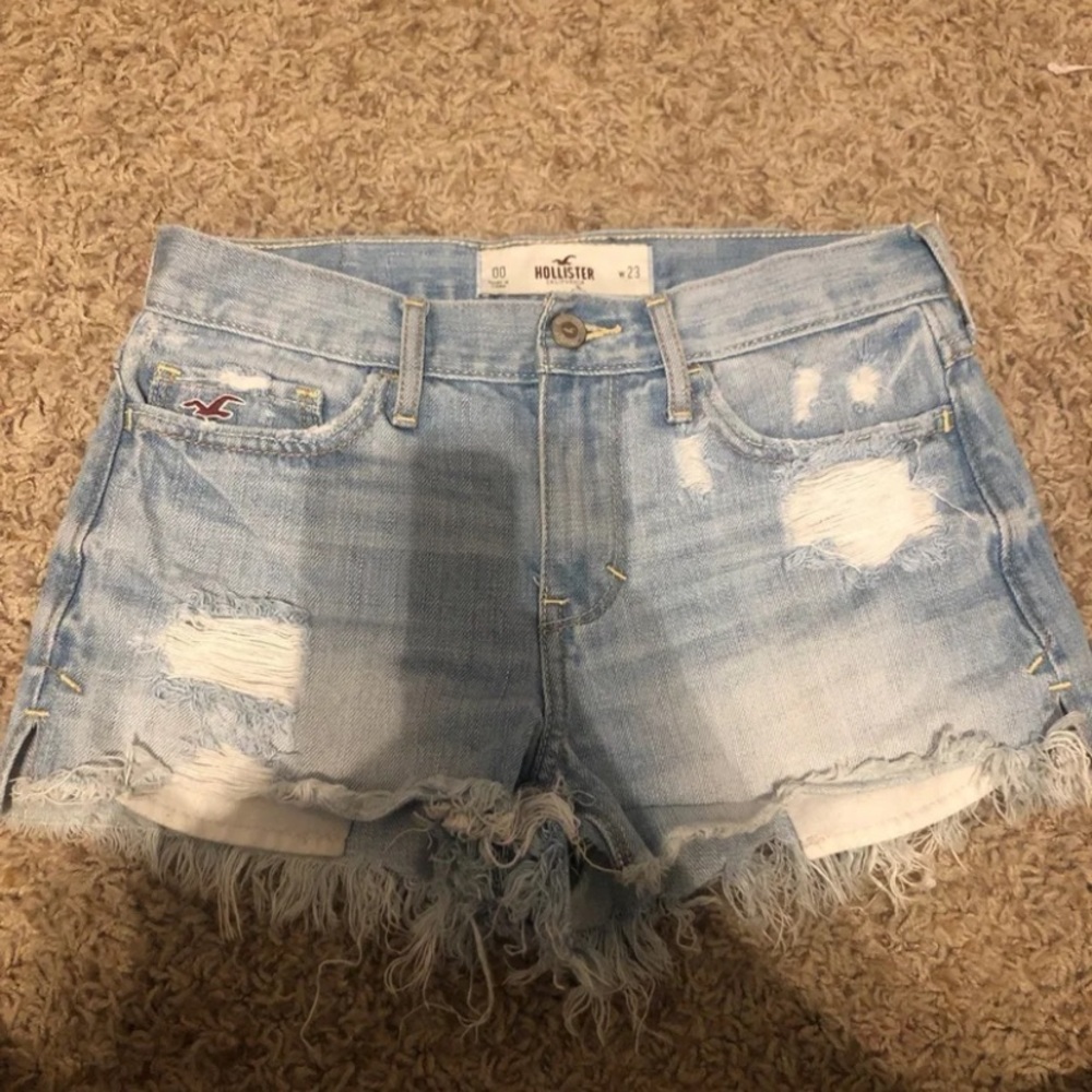 Hollister jean shorts